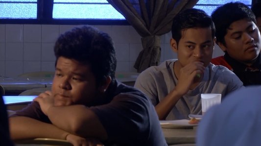 Melur Vs Rajawali