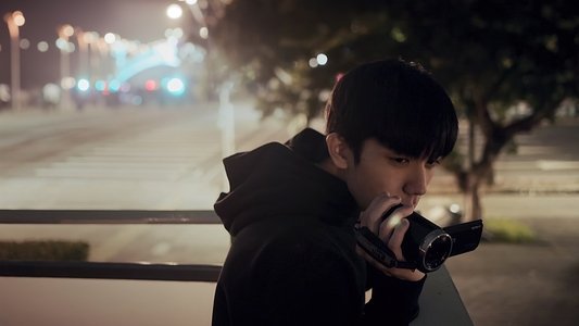 寂寥無聲的凝視