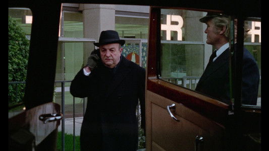 Tout le monde il est beau, tout le monde il est gentil