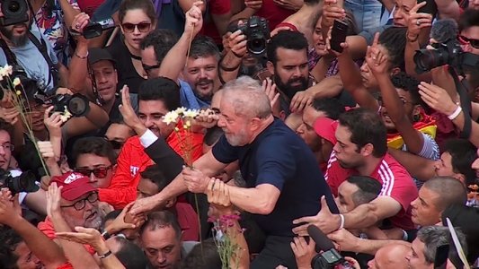 Lula Lá: De Fora Pra Dentro