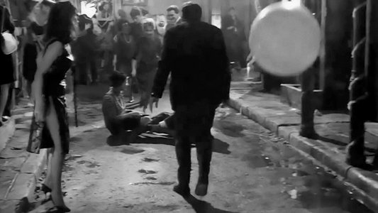 Τα Κόκκινα Φανάρια