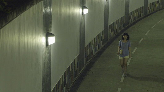 夜貓