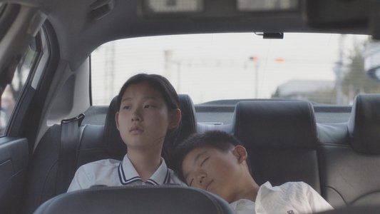 남매의 여름밤