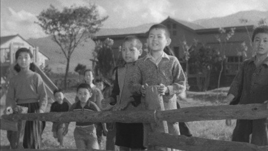 母を求める子等