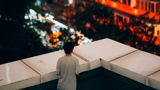 小小的我