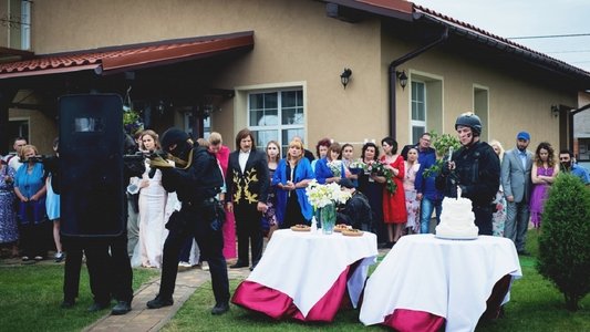 Скажене весілля
