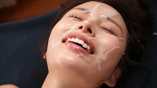 精子大好き！伊藤舞雪 ぶっかけ解禁 窒息するほど顔面を覆い尽くす超ドロドロ白濁濃粘着ザーメンシャワー