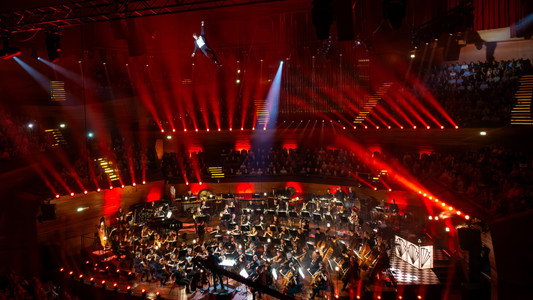 Agents only live twice - Danish National Symphony Orchestra