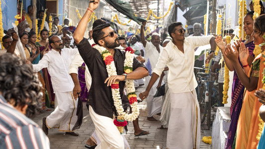 சூரரைப் போற்று