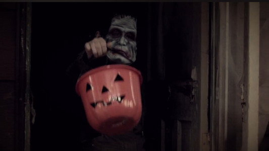 3 Dead Trick or Treaters