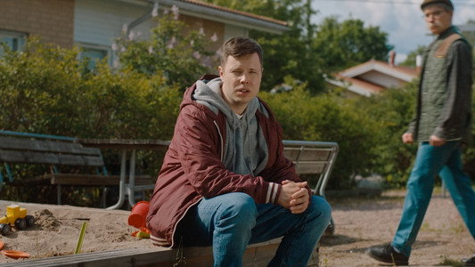 Justimus Esittää: Suomi, missä menet?