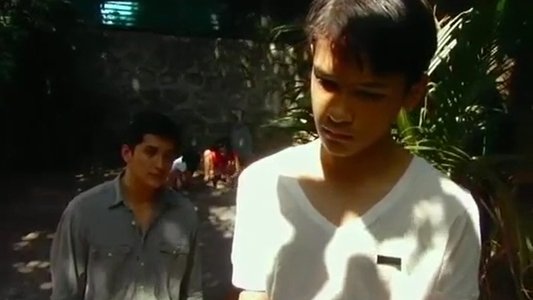 Ang Pagdadalaga ni Maximo Oliveros