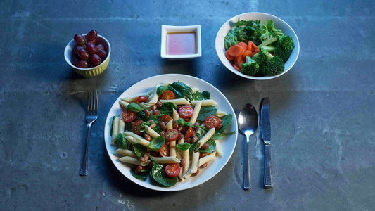 Irresistible: Why We Can't Stop Eating