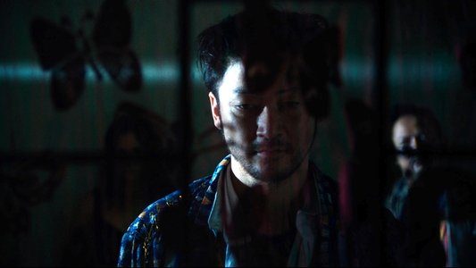Pusong Wazak: Isa Na Namang Kwento ng Pag-ibig sa Pagitan ng Puta at Kriminal