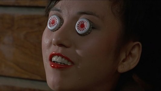 黒い下着の女
