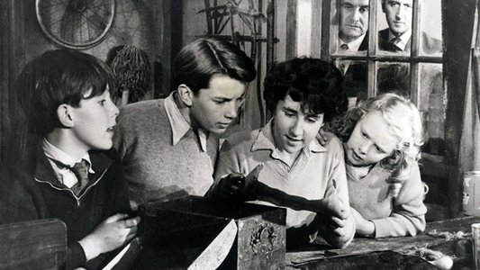 Five on a Treasure Island