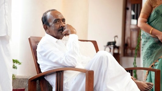 கொம்புவச்ச சிங்கம்டா