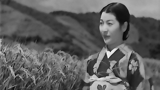 朝の並木路