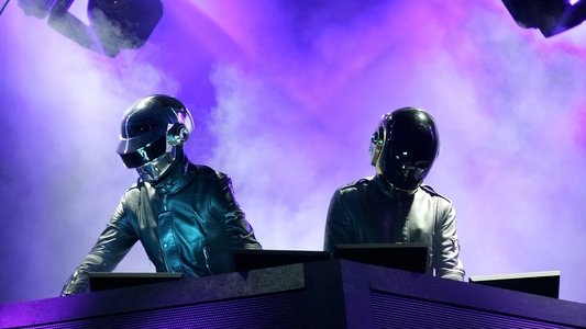 Daft Punk - Alive 2007 - Live Album Concert à Paris