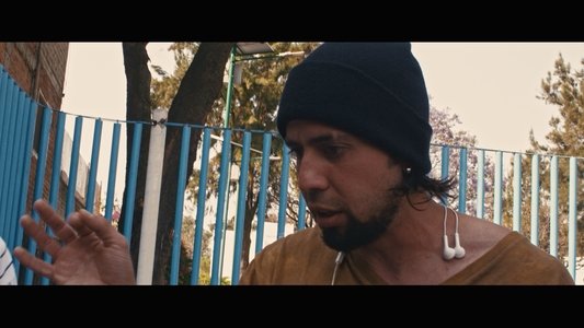 Lúi: Una Vida Improvisada