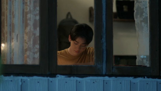 ต้นส้มบ้านเขา แต่ผลส้มหล่นมาบ้านเราตลอดเลย