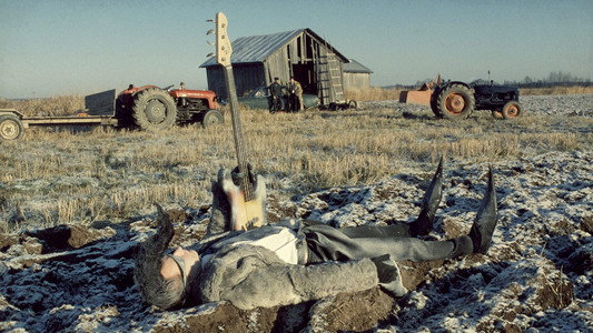 Leningrad Cowboys Go America