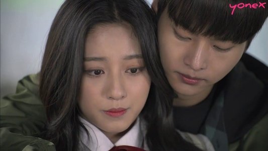 투모로우 보이