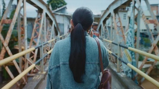 La Tahzan: Cinta, Dosa, Luka...