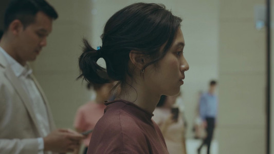 พนักงานใหม่ (โปรดรับไว้พิจารณา)