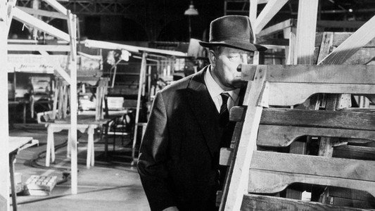 Maigret voit rouge