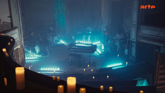 Sébastien Tellier au Théâtre de Mirecourt - Passengers