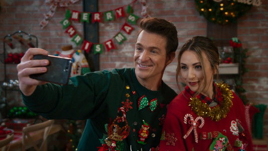 A Crafty Christmas Romance