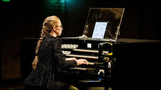 Anna Lapwood - Elbphilharmonie Hamburg