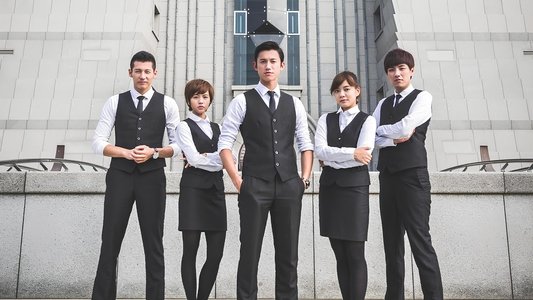 出境事務所