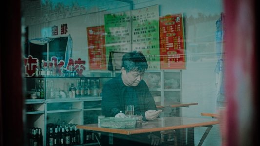 一直游到海水变蓝