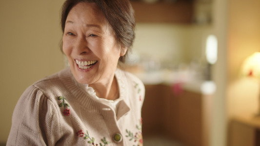 여전히 찬란하게