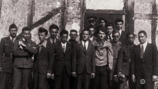 Les Lycéens, le Traître et les Nazis