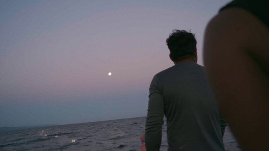 Ilawod, Bulan