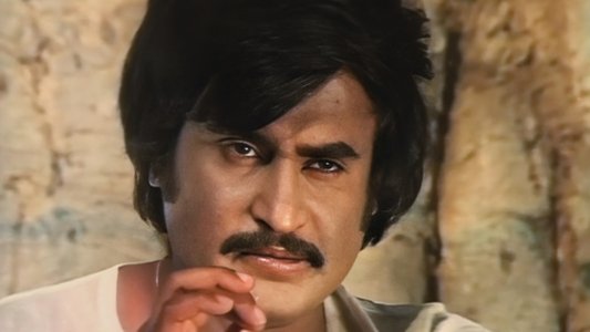 பதினாறு வயதினிலே