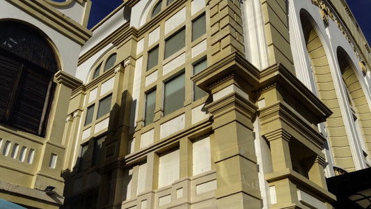 Más Allá del Verso: Un Viaje a la Poesía Zuliana