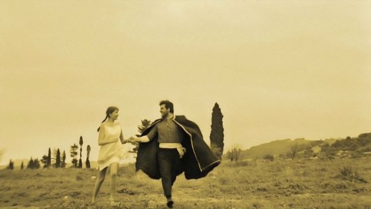 Κορίτσια στον Ήλιο