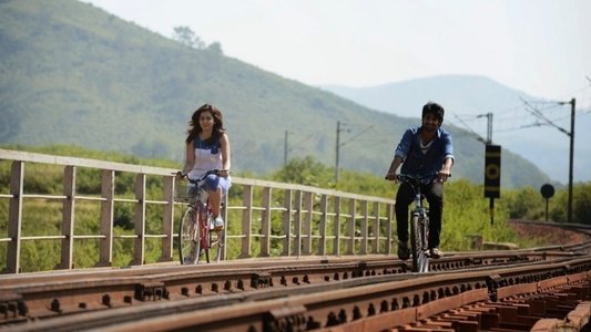 ఊహలు గుసగుసలాడే