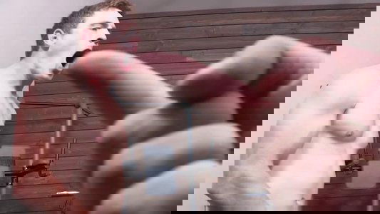 I'm a Porn Star: Gay 4 Pay