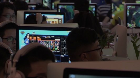 Jeux vidéo: Les nouveaux maîtres du monde