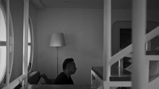 Jatuh Cinta Seperti di Film-Film