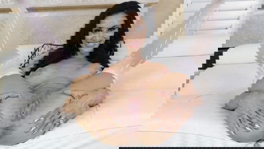 Big Titty Housewives 3