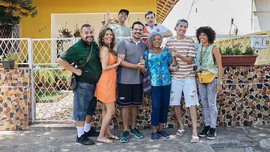 Cosme & Damião: Quase Santos
