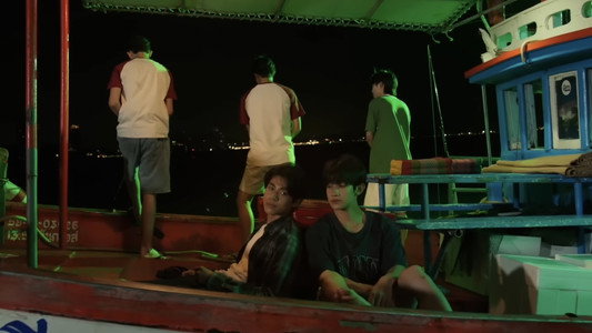 ต้นส้มบ้านเขา แต่ผลส้มหล่นมาบ้านเราตลอดเลย