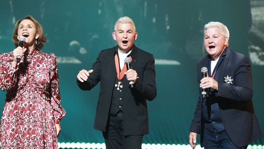 Topp Class: A Topp Twins Tribute Concert