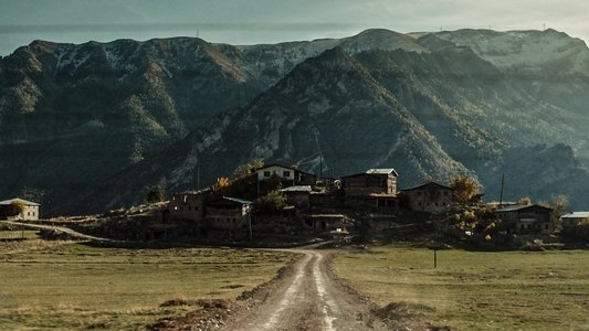 Kız Kardeşler